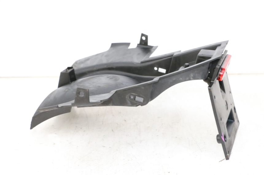 photo de REAR WHEEL HUGGER PEUGEOT TKR TREKKER FURIOUS 50 (2005 - 2014) - Fixing points details