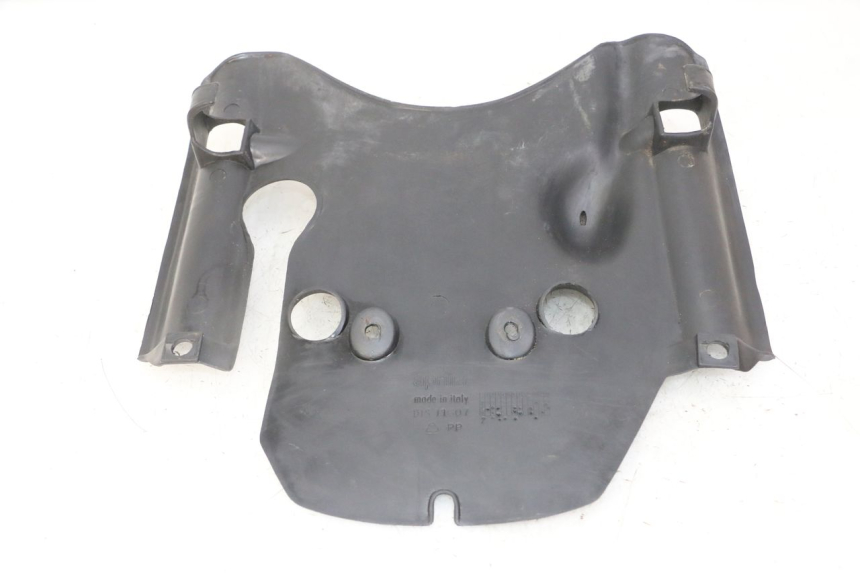 photo de REAR UNDERTRAY APRILIA RALLY AC 50 (1995 - 2004) - Component detail