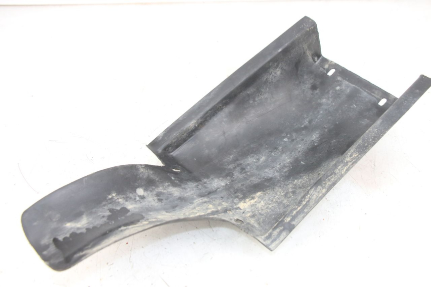 photo de REAR WHEEL HUGGER GILERA RK 50 (1996 - 1999) - Zoom on usage condition