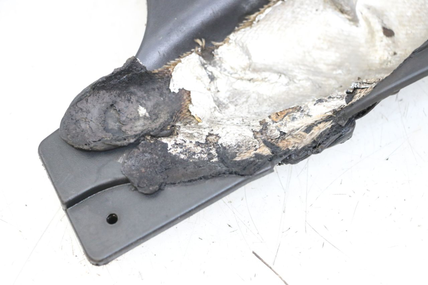 photo de REAR UNDERTRAY APRILIA RS 50 (2006 - 2010) - Surface and material condition