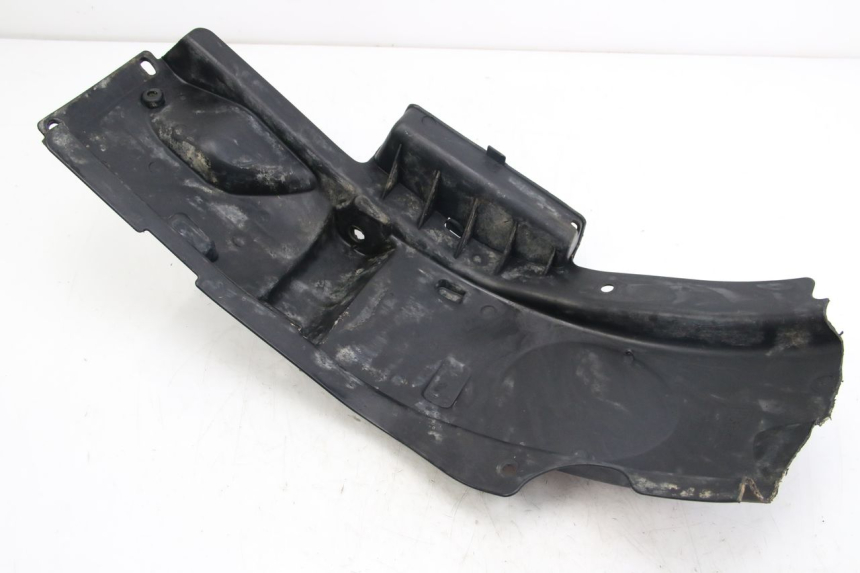 photo de REAR WHEEL HUGGER HYOSUNG RT KARION 125 (2003 - 2007) - Product overview