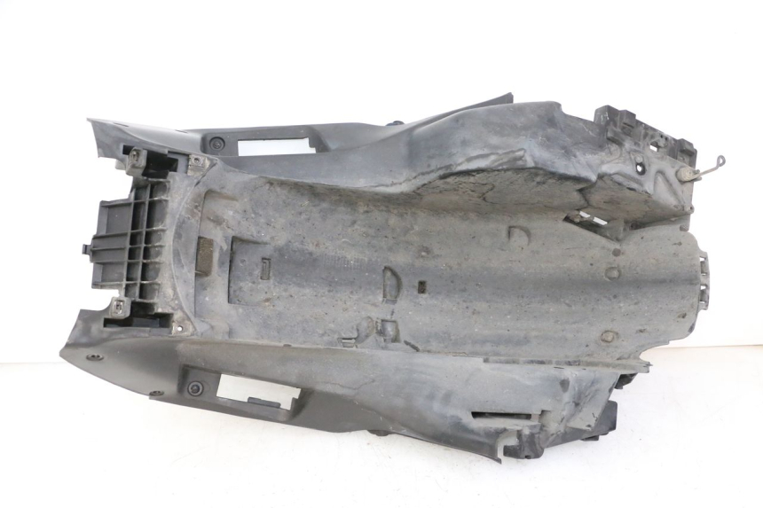 photo de REAR UNDERTRAY HONDA ST PAN EUROPEAN 1300 (2002 - 2013) - Alternative perspective