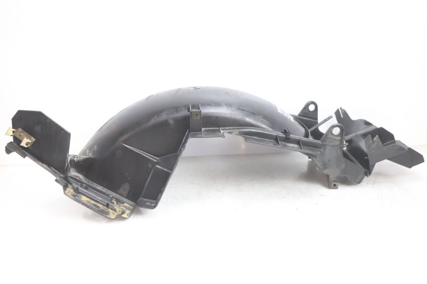 photo de REAR UNDERTRAY HONDA ST PAN EUROPEAN 1100 (1990 - 2002) - Fixing points details