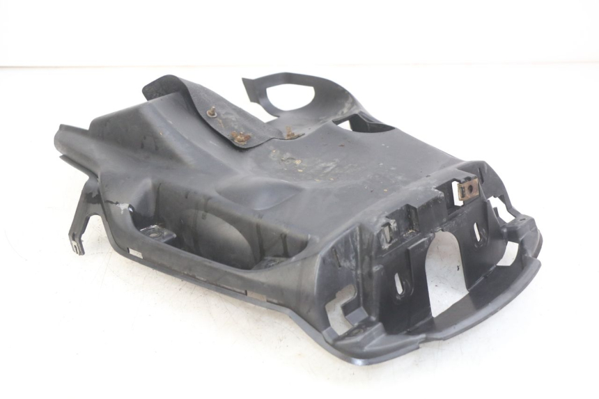 photo de REAR WHEEL HUGGER MBK STUNT NAKED 50 (2004 - 2018) - Technical close-up