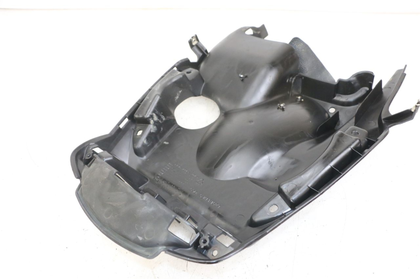 photo de REAR WHEEL HUGGER MBK STUNT NAKED 50 (2004 - 2018) - Component detail