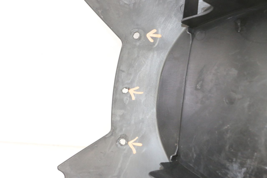 photo de REAR UNDERTRAY SUZUKI SV S 650 (2003 - 2009) - Distinctive features