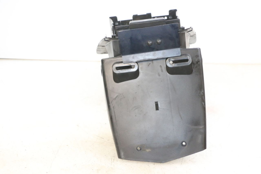 photo de REAR UNDERTRAY YAMAHA TDM ABS 900 (2002 - 2014) - Surface and material condition