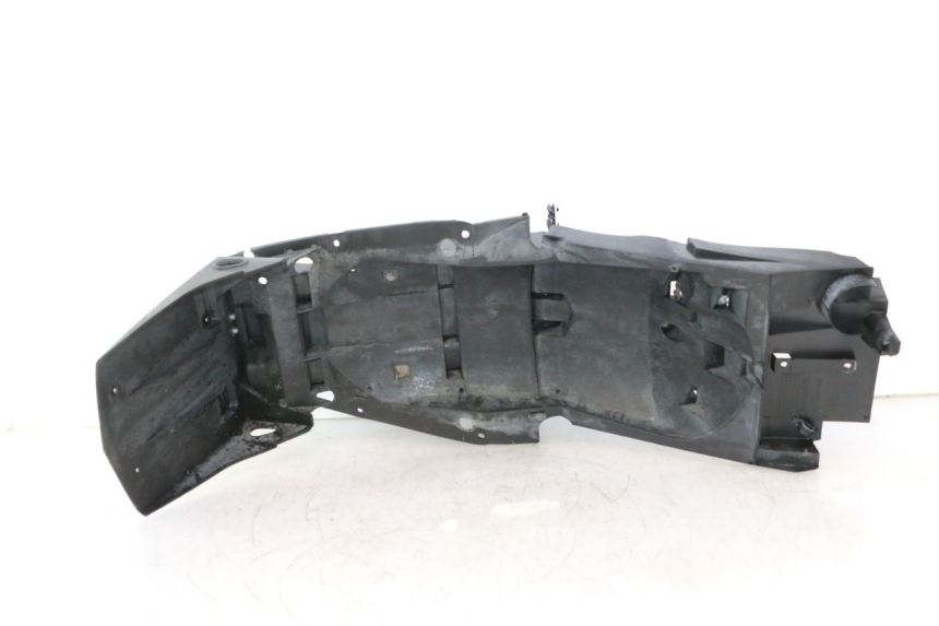 photo de REAR UNDERTRAY YAMAHA TDM ABS 900 (2002 - 2014) - Additional view of the item