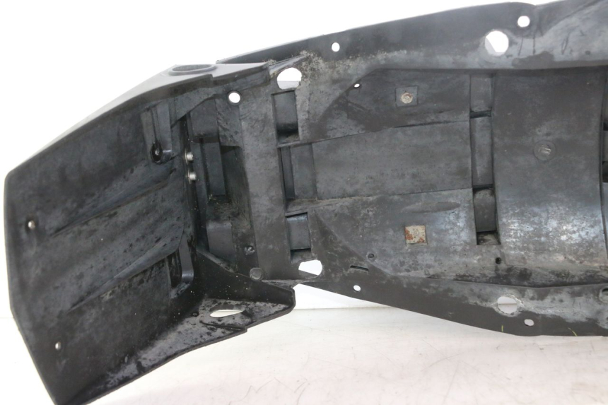 photo de REAR UNDERTRAY YAMAHA TDM ABS 900 (2002 - 2014) - Distinctive features