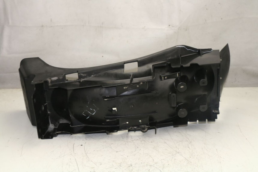 photo de REAR UNDERTRAY TRIUMPH TIGER 955 (2001 - 2004) - Alternative perspective
