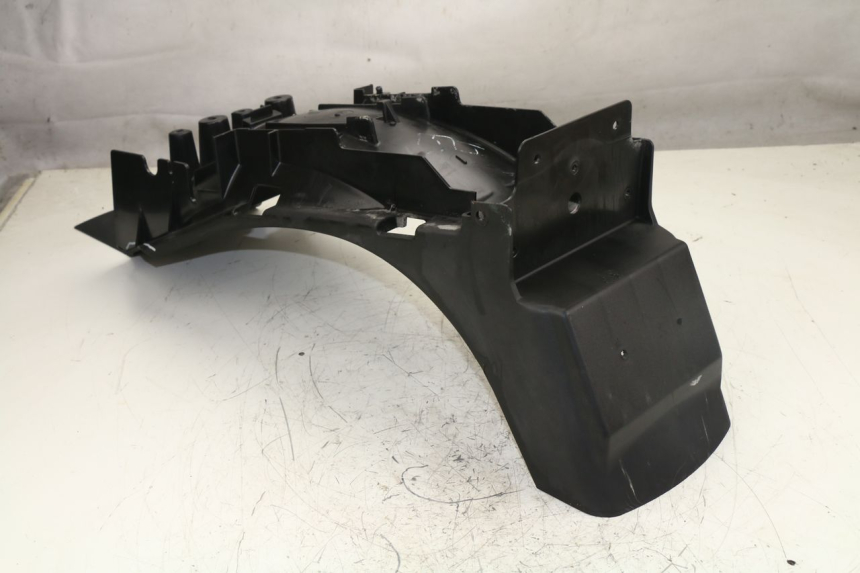 photo de REAR UNDERTRAY TRIUMPH TIGER 955 (2001 - 2004) - Surface and material condition