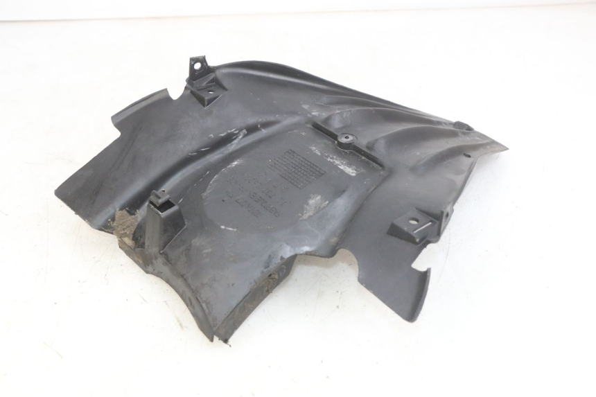 photo de REAR WHEEL HUGGER PEUGEOT TREKKER 50 (1998 - 2004) - Zoom on usage condition