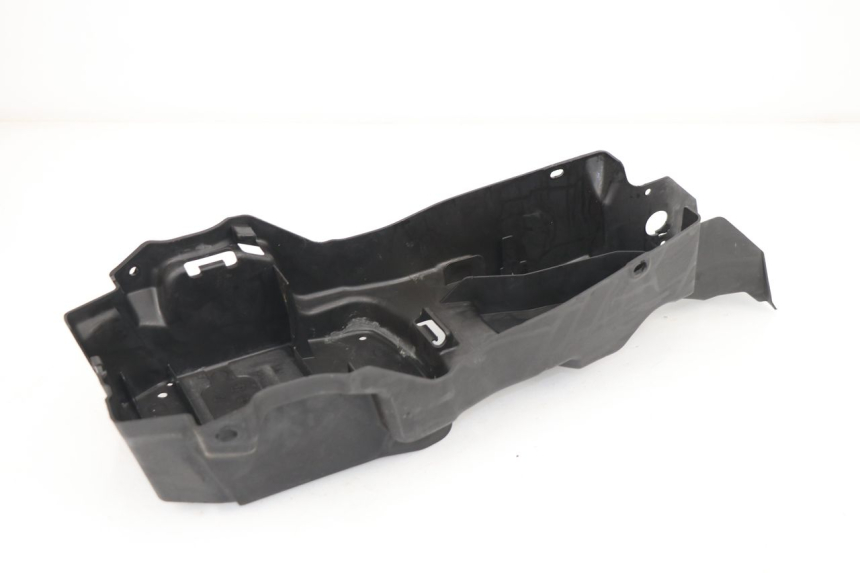 photo de REAR UNDERTRAY TRIUMPH STREET TRIPLE 675 (2007 - 2012) - Main view