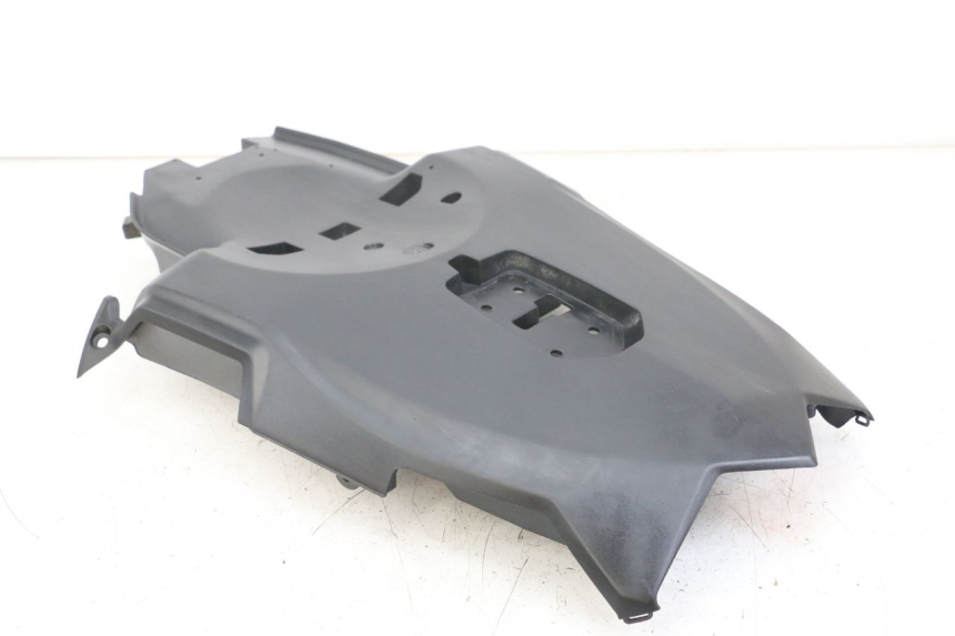 photo de REAR WHEEL HUGGER KAWASAKI VERSYS ABS 650 (2015 - 2018) - Fixing points details