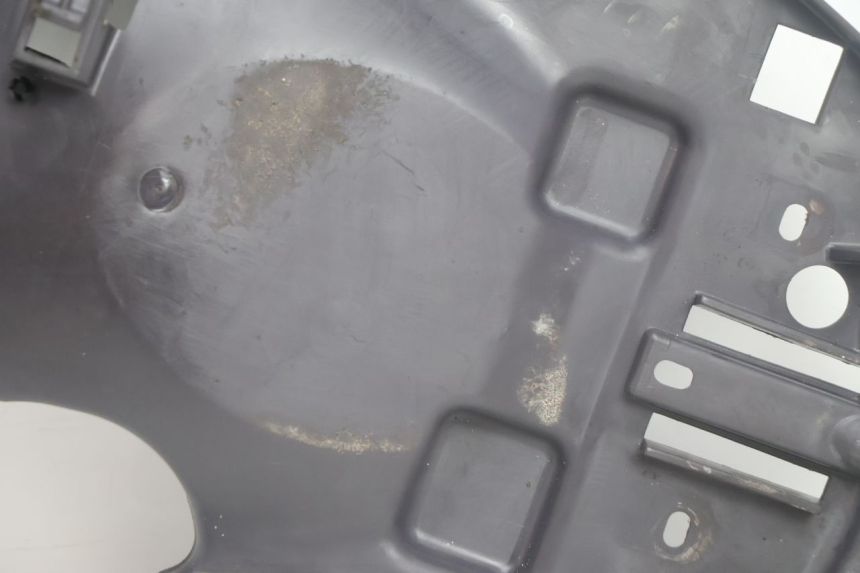 photo de REAR UNDERTRAY PEUGEOT VIVACITY 100 (1999 - 2008) - Component detail