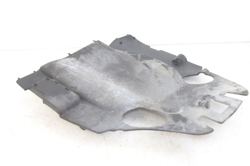 photo de REAR UNDERTRAY KYMCO X-CITING XCITING 400 (2014 - 2018) - Technical close-up