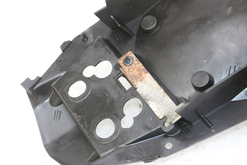 photo de REAR UNDERTRAY YAMAHA XJ6 ABS 600 (2008 - 2016) - Surface and material condition