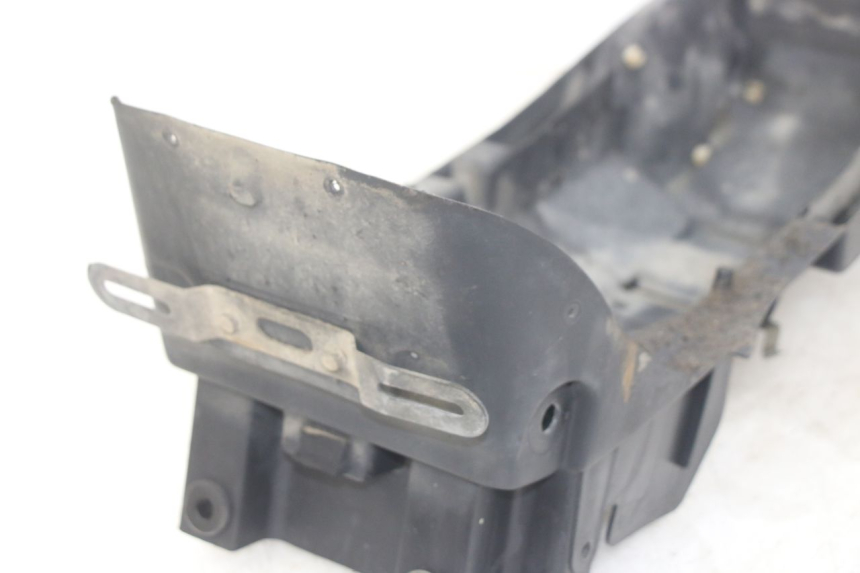 photo de REAR WHEEL HUGGER YAMAHA XJN DIVERSION 600 (2000 - 2003) - Zoom on usage condition