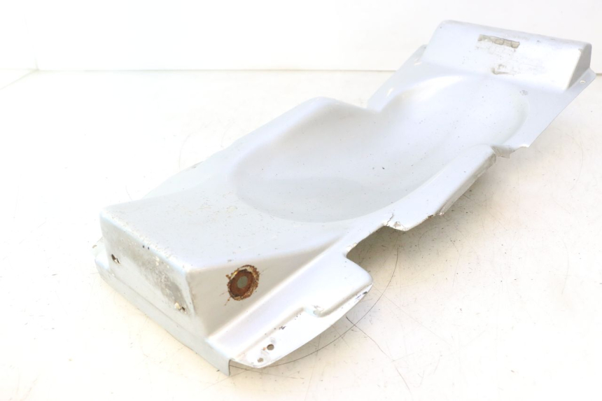 photo de REAR UNDERTRAY YAMAHA XJR 1300 (1998 - 2002) - Fixing points details