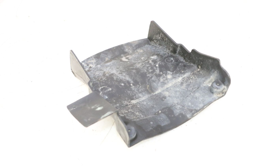 photo de REAR UNDERTRAY HONDA XRV AFRICA TWIN 750 (1990 - 1992) - Zoom on usage condition