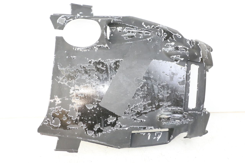 photo de REAR UNDERTRAY YAMAHA AEROX 50 (1997 - 2006) - Zoom on usage condition