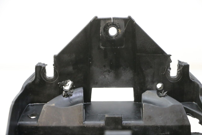 photo de REAR UNDERTRAY YAMAHA TZR 50 (2008 - 2016) - Zoom on usage condition