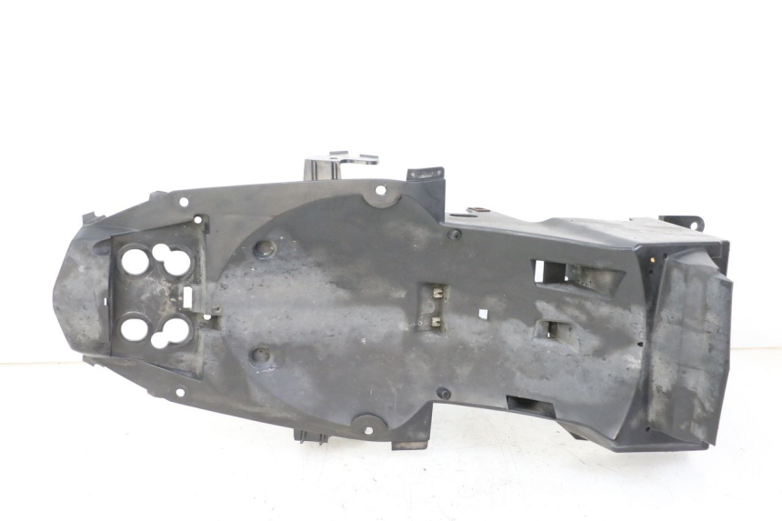 photo de REAR UNDERTRAY YAMAHA XJ6 600 (2008 - 2016) - Main view