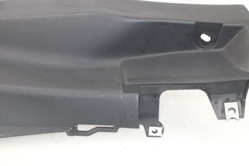 photo de REAR UNDERTRAY YAMAHA YP T-MAX TMAX 530 (2017 - 2020) - Product overview