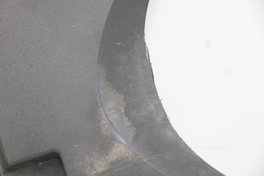 photo de REAR UNDERTRAY YAMAHA YP T-MAX TMAX 530 (2017 - 2020) - Surface and material condition