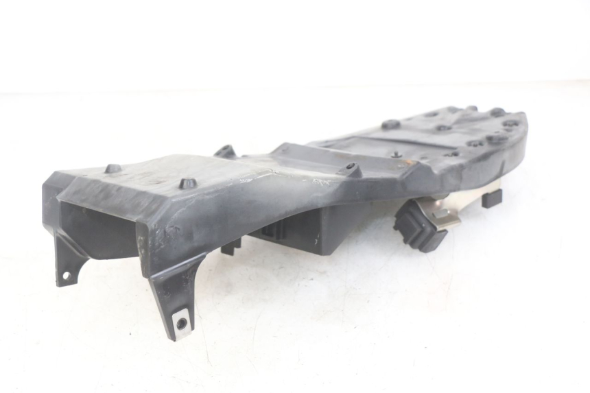 photo de REAR WHEEL HUGGER KAWASAKI Z 750 (2007 - 2013) - Alternative perspective