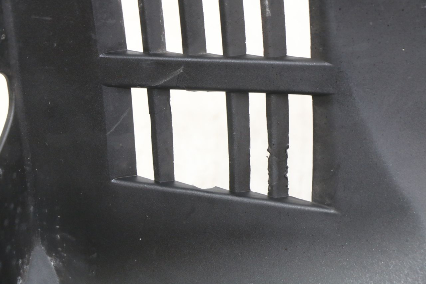 photo de FRONT WHEEL AXLE PEUGEOT CITYSTAR 2T 50 (2018 - 2021) - Zoom on usage condition