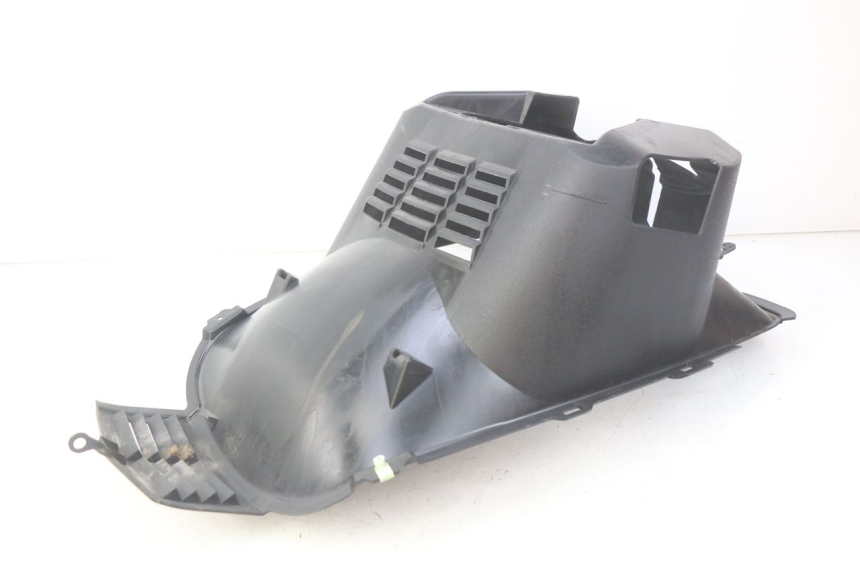 photo de FRONT WHEEL AXLE PEUGEOT CITYSTAR 125 (2011 - 2017) - Alternative perspective