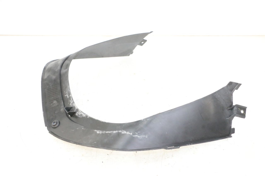 photo de FRONT UNDERTRAY HONDA FORZA ABS 300 (2013 - 2017) - Zoom on usage condition