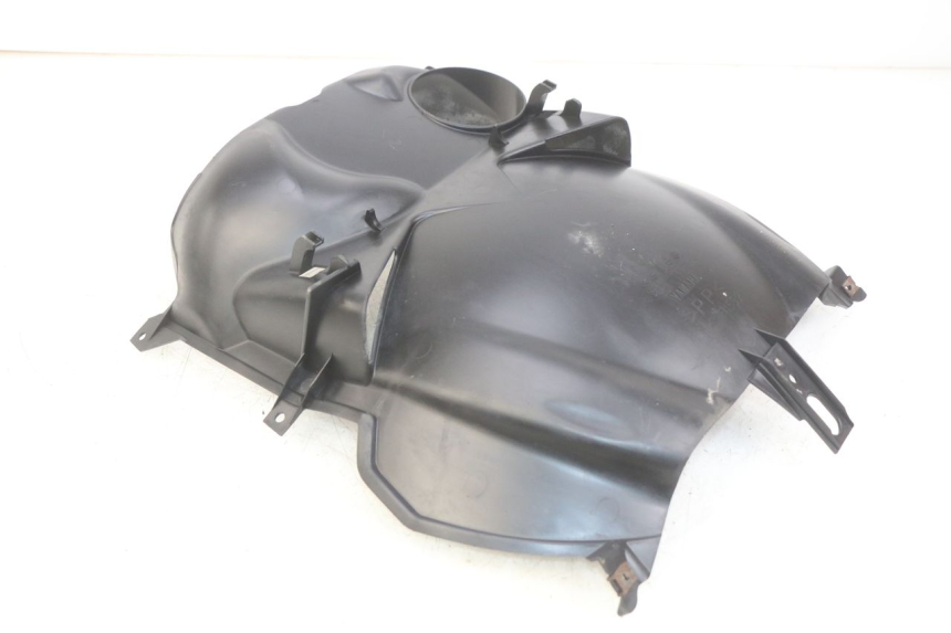 photo de FRONT WHEEL AXLE YAMAHA HW XENTER 125 (2011 - 2017) - Alternative perspective