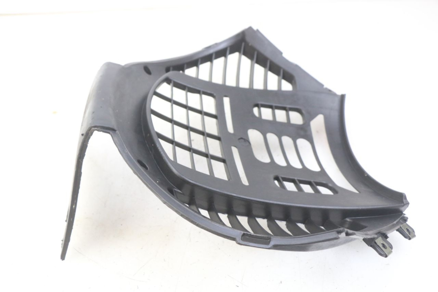 photo de FRONT WHEEL AXLE REVATTO IMPERATOR 125 (2007 - 2015) - Zoom on usage condition