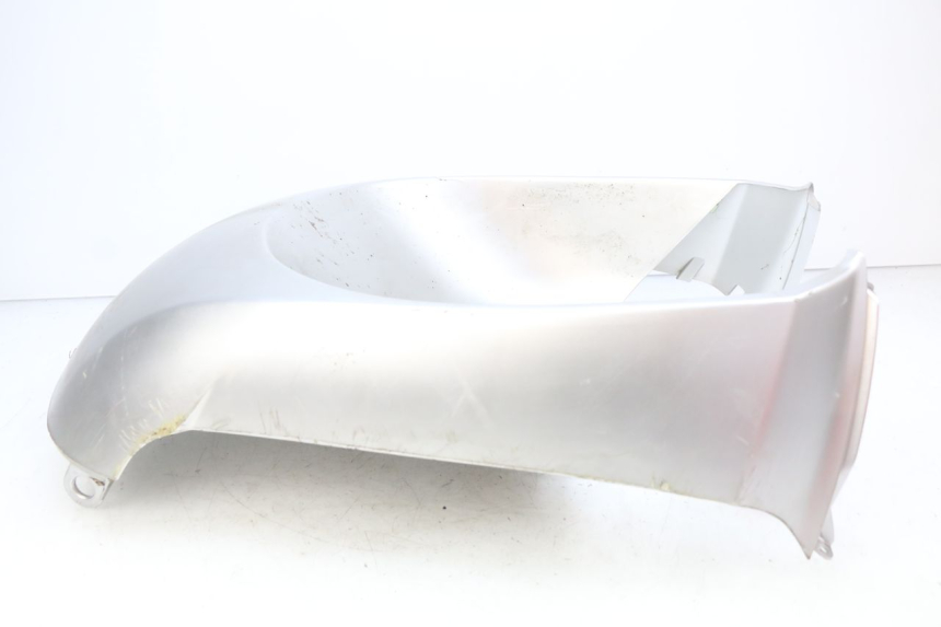 photo de FRONT WHEEL FENDER PEUGEOT KISBEE 2T 50 (2010 - 2017) - Distinctive features