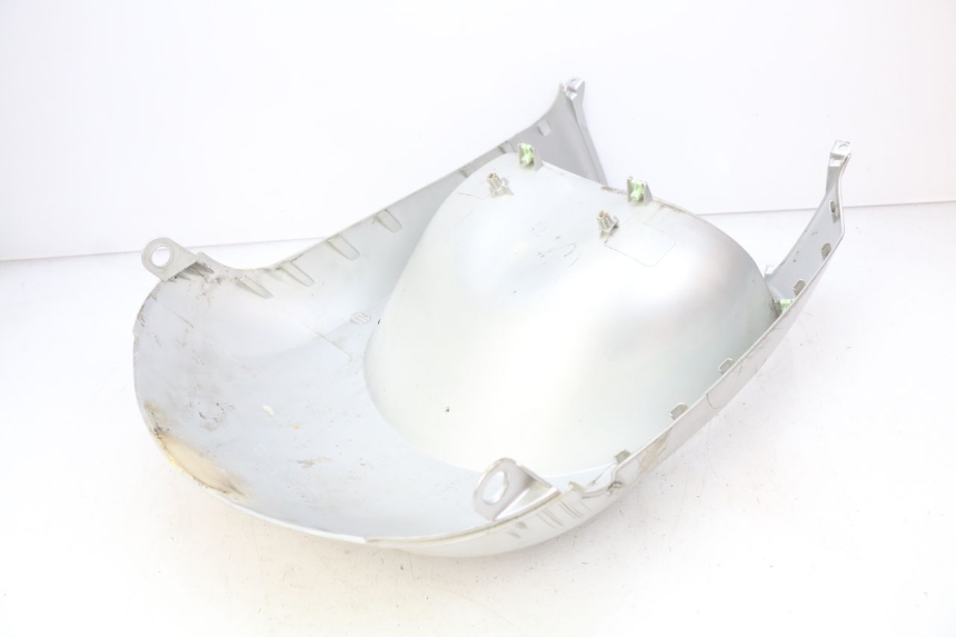 photo de FRONT WHEEL FENDER PEUGEOT KISBEE 2T 50 (2010 - 2017) - Technical close-up