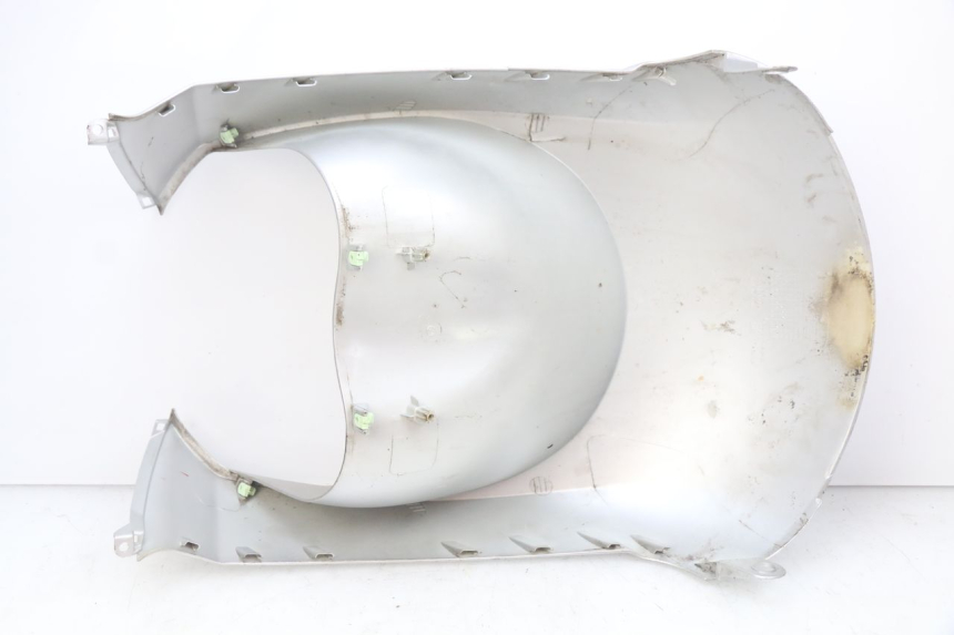 photo de FRONT WHEEL FENDER PEUGEOT KISBEE 2T 50 (2010 - 2017) - Fixing points details