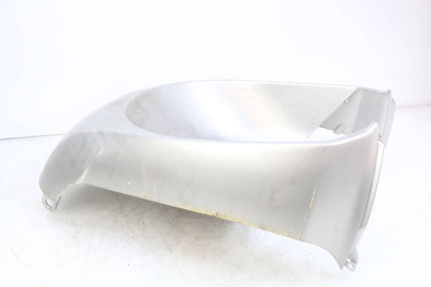 photo de FRONT WHEEL FENDER PEUGEOT KISBEE 2T 50 (2010 - 2017) - Additional view of the item