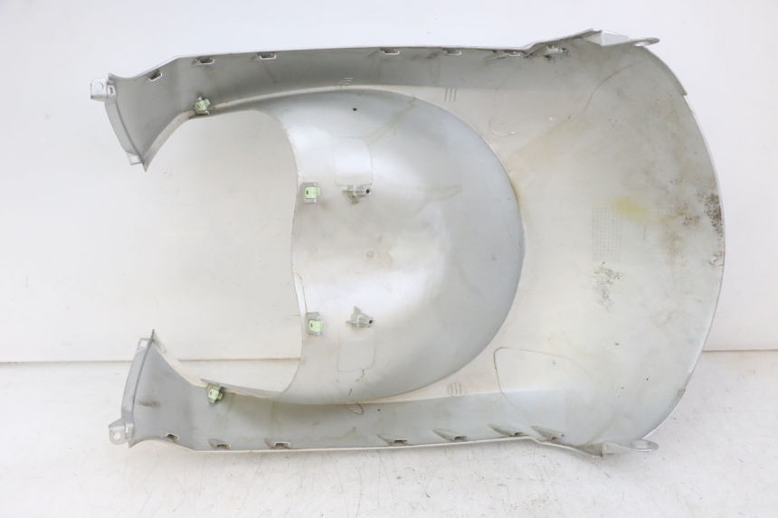 photo de FRONT WHEEL AXLE PEUGEOT KISBEE 2T 50 (2018 - 2022) - Technical close-up