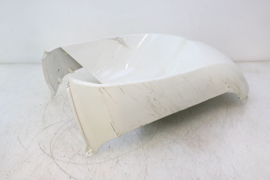 photo de FRONT WHEEL FENDER PEUGEOT KISBEE 2T 50 (2010 - 2017) - Fixing points details