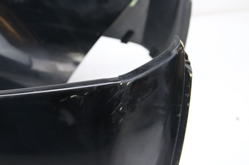 photo de FRONT WHEEL AXLE PEUGEOT KISBEE 4T 50 (2018 - 2022) - Alternative angle