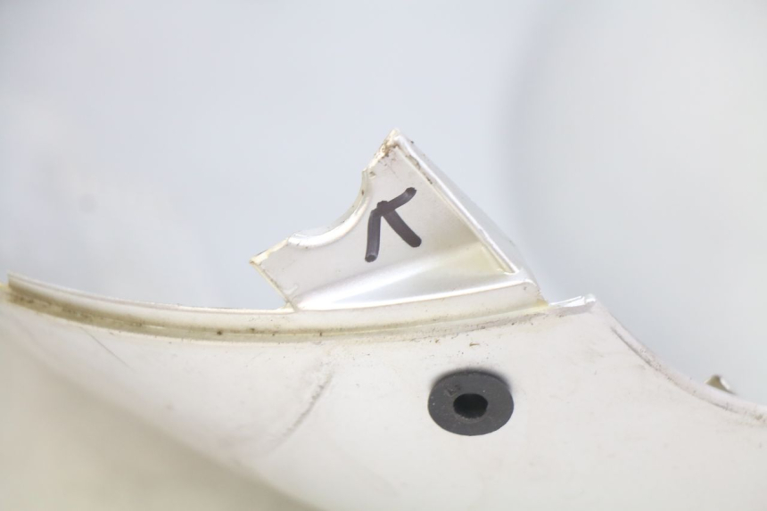 photo de FRONT WHEEL AXLE PEUGEOT KISBEE 4T 50 (2018 - 2022) - Zoom on usage condition