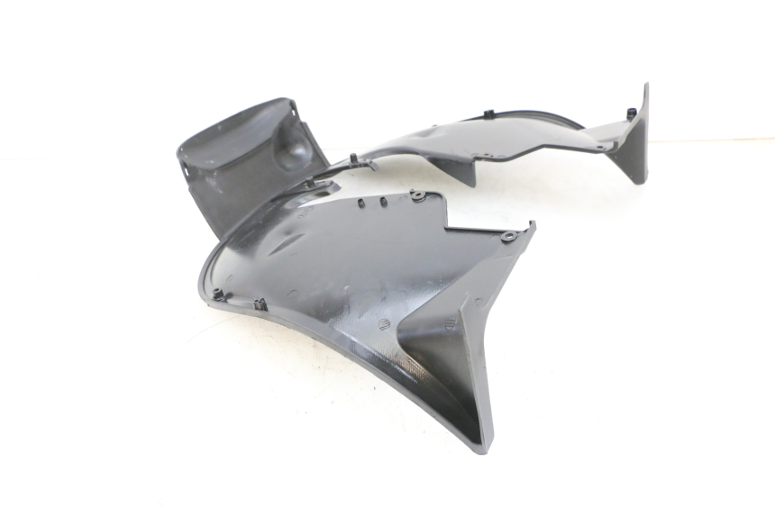 photo de FRONT UNDERTRAY PIAGGIO MP3 HPE 350 (2018 - 2020) - Additional view of the item