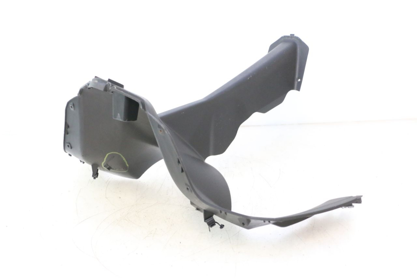 photo de FRONT UNDERTRAY PIAGGIO MP3 HPE 530 (2022 - 2026) - Markings and original references
