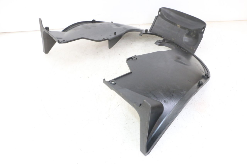 photo de FRONT UNDERTRAY PIAGGIO MP3 LT 300 (2010 - 2016) - Component detail