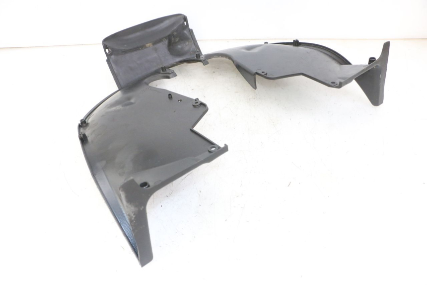 photo de FRONT UNDERTRAY PIAGGIO MP3 LT 300 (2010 - 2016) - Zoom on usage condition