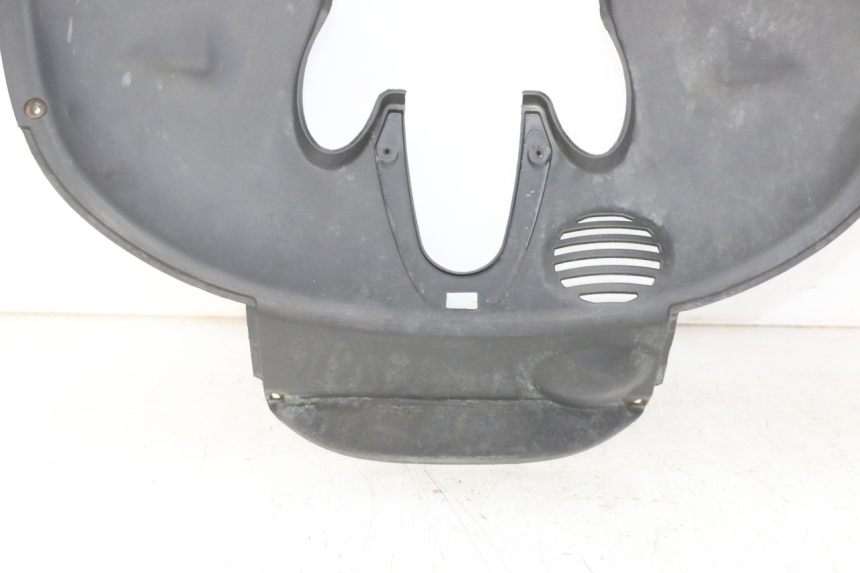 photo de FRONT UNDERTRAY PIAGGIO MP3 RL 250 (2006 - 2010) - Surface and material condition
