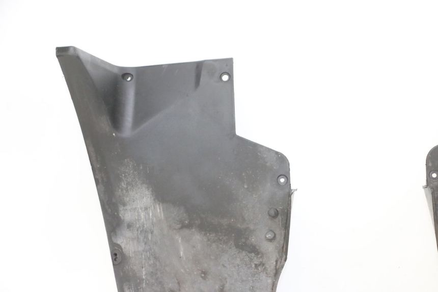 photo de FRONT UNDERTRAY PIAGGIO MP3 500 (2016 - 2018) - Markings and original references