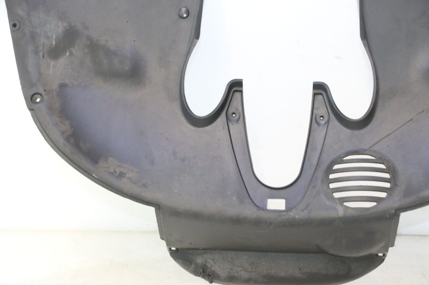 photo de FRONT WHEEL AXLE PIAGGIO MP3 500 (2011 - 2015) - Additional view of the item